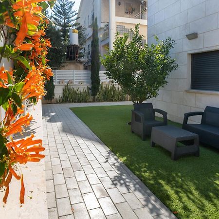 Balfour Sea View City Center Nahariya Exterior foto