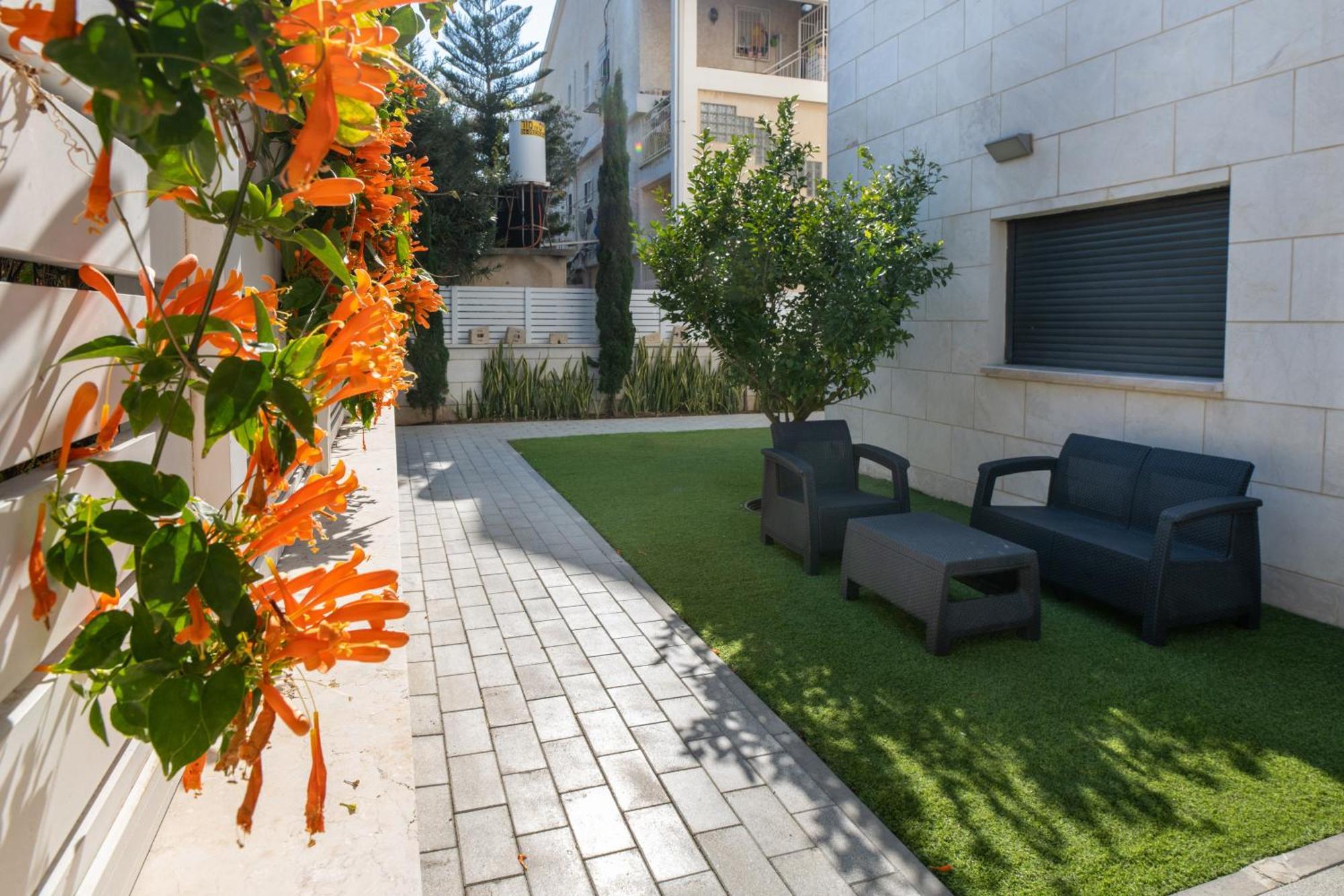 Balfour Sea View City Center Nahariya Exterior foto