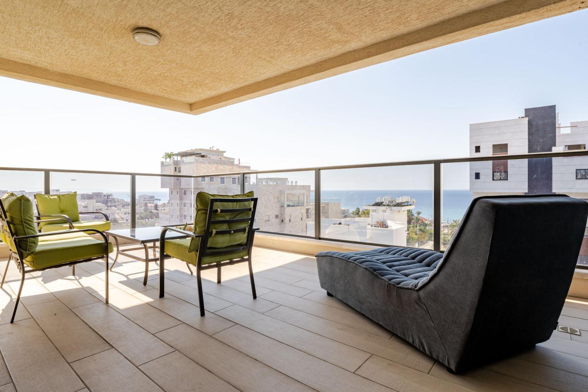 Balfour Sea View City Center Nahariya Exterior foto