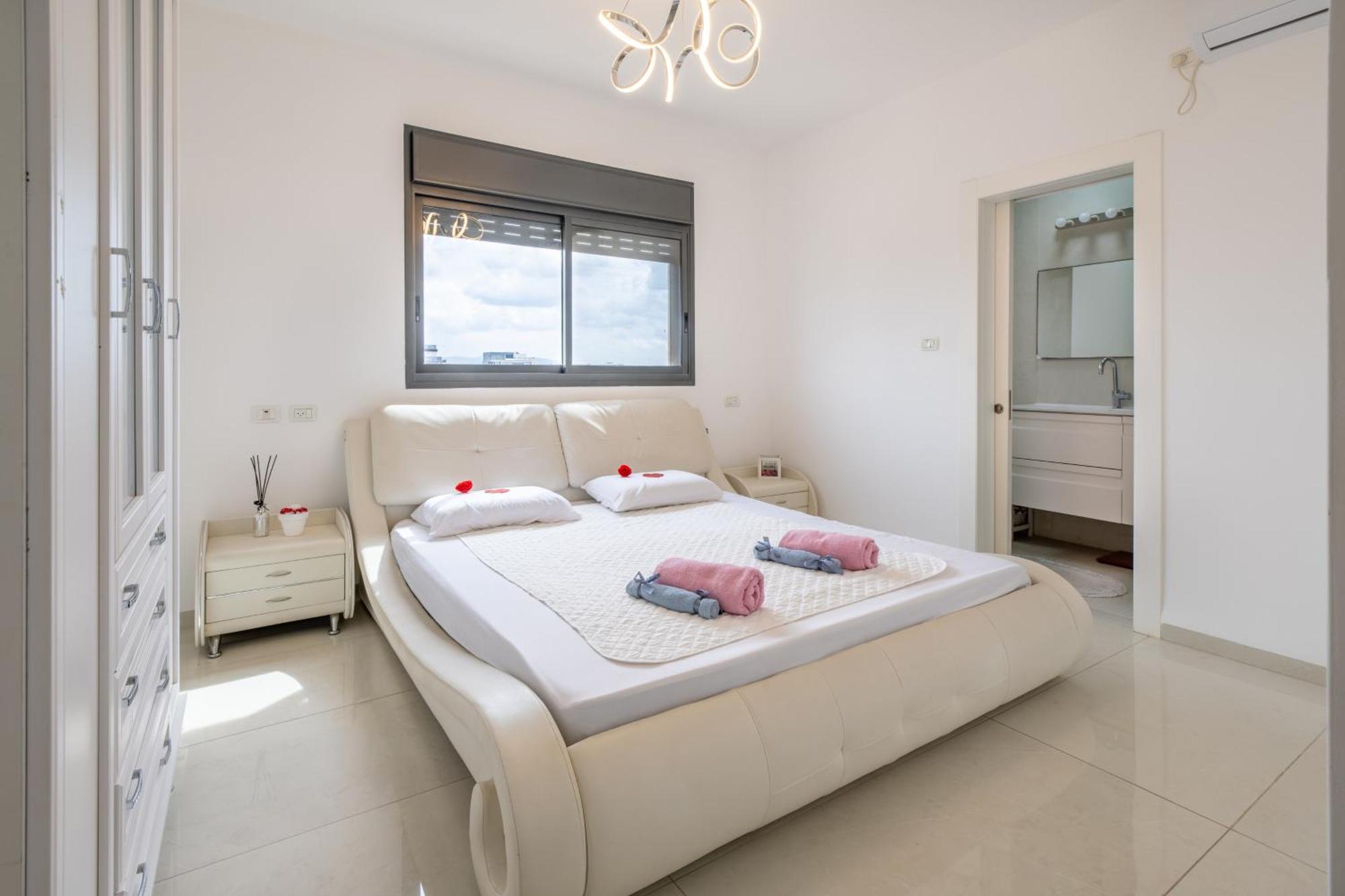 Balfour Sea View City Center Nahariya Exterior foto
